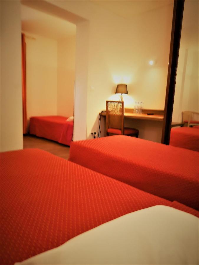 Hotel Les Peyrieres Olemps Exterior foto